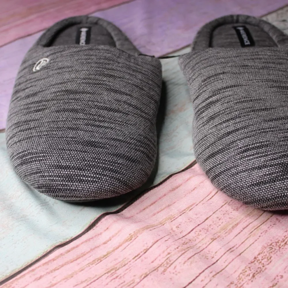 Adult Unisex Foam Closed Toe Slippers 13/14‎
